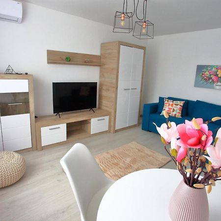 Apartament Delora View Bumbesti-Jiu Eksteriør billede